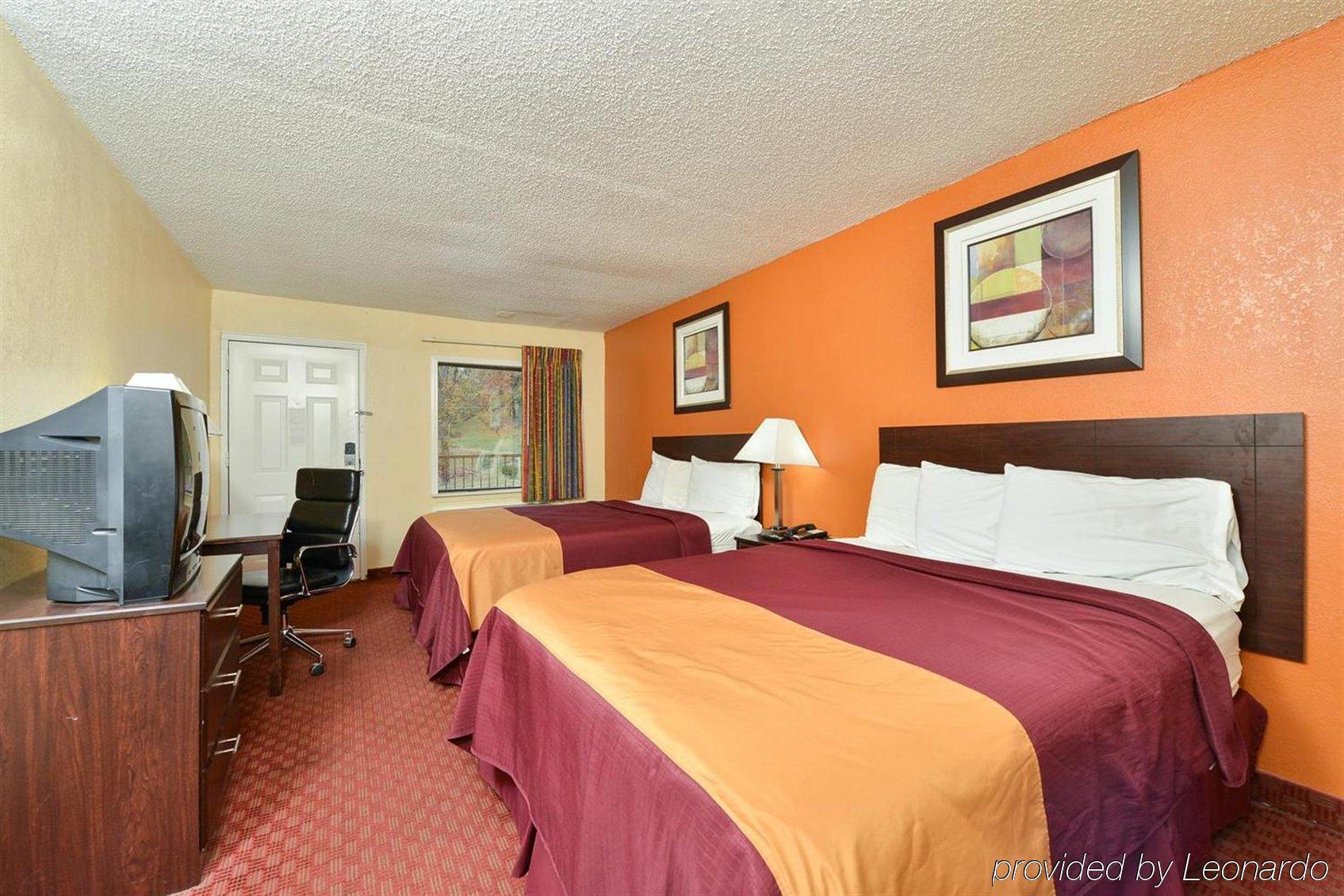 Rodeway Inn North Little Rock Bagian luar foto
