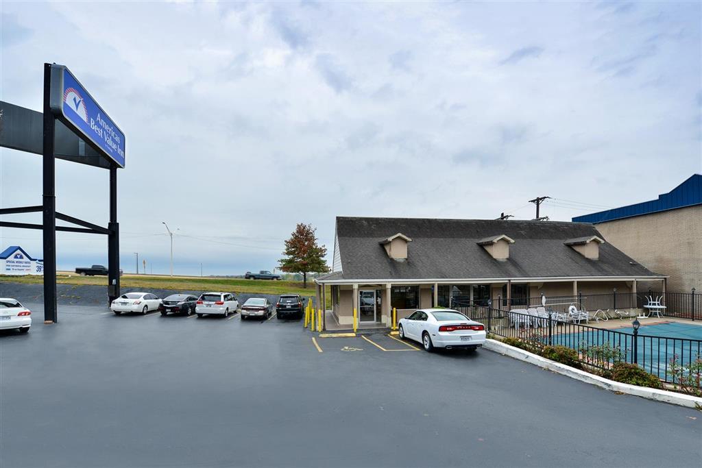 Rodeway Inn North Little Rock Bagian luar foto